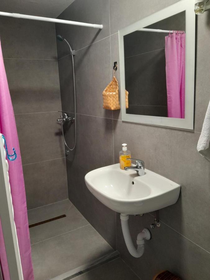Apartmani Bet Gradacac 1 Maj Broj 24 ภายนอก รูปภาพ